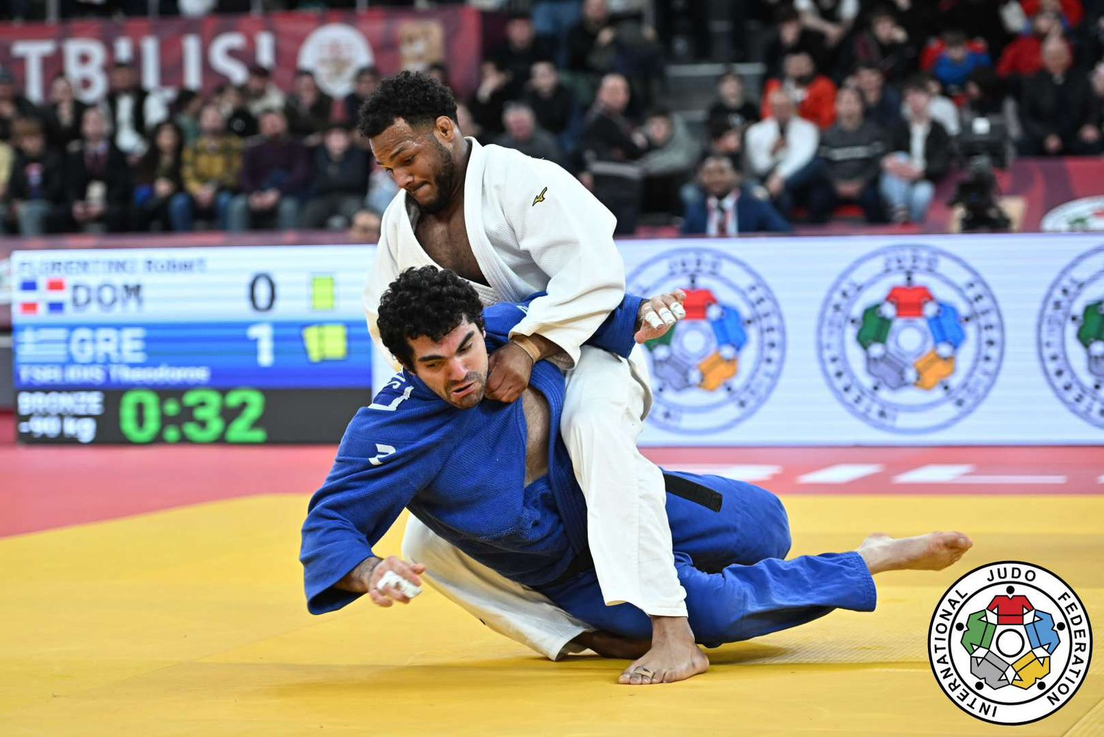 Robert Florentino hace historia con bronce en Grand Slam de Tbilisi