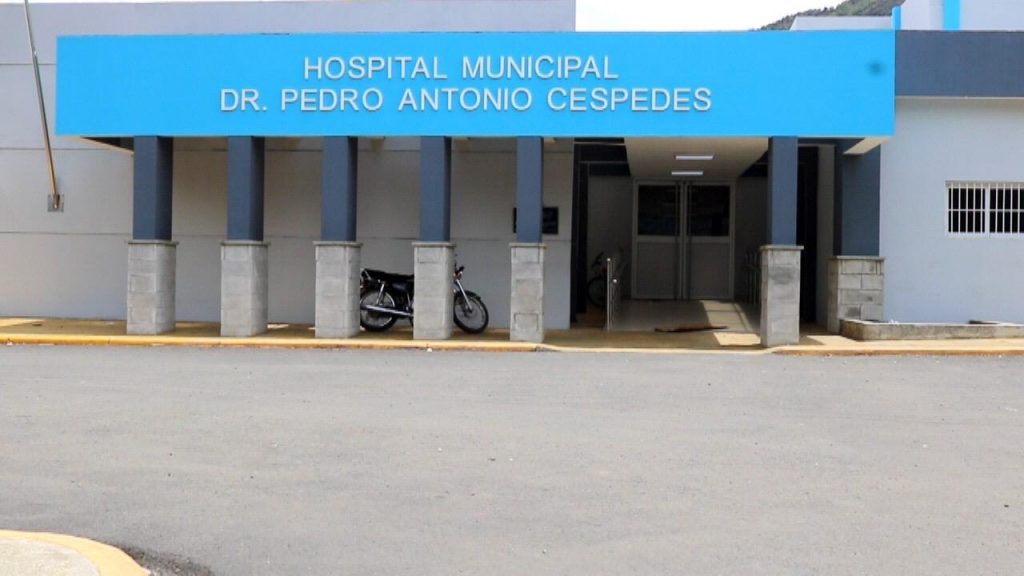 Fallece niña de un año en Constanza tras presunta caída
