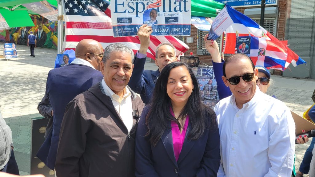 Congresista Adriano Espaillat impulsa su campaña junto a la congresista electa Analilia Mejía