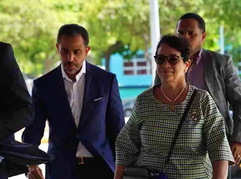 Juez Raymundo Mejía decidirá si envía a juicio a los Espaillat por homicidio voluntario o involuntario