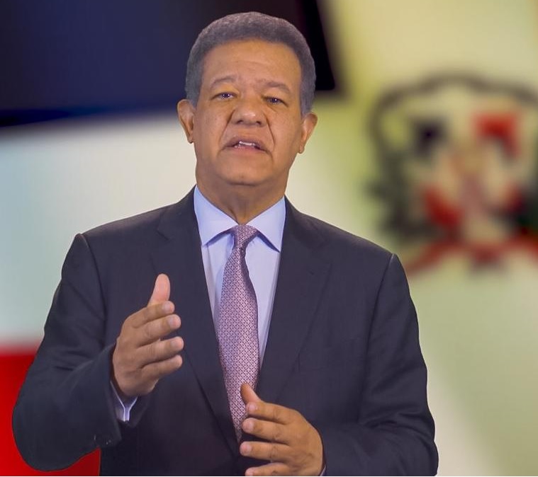 Leonel Fernández respalda diálogo con el Gobierno; advierte sacrificios ante crisis deben recaer sobre el Estado