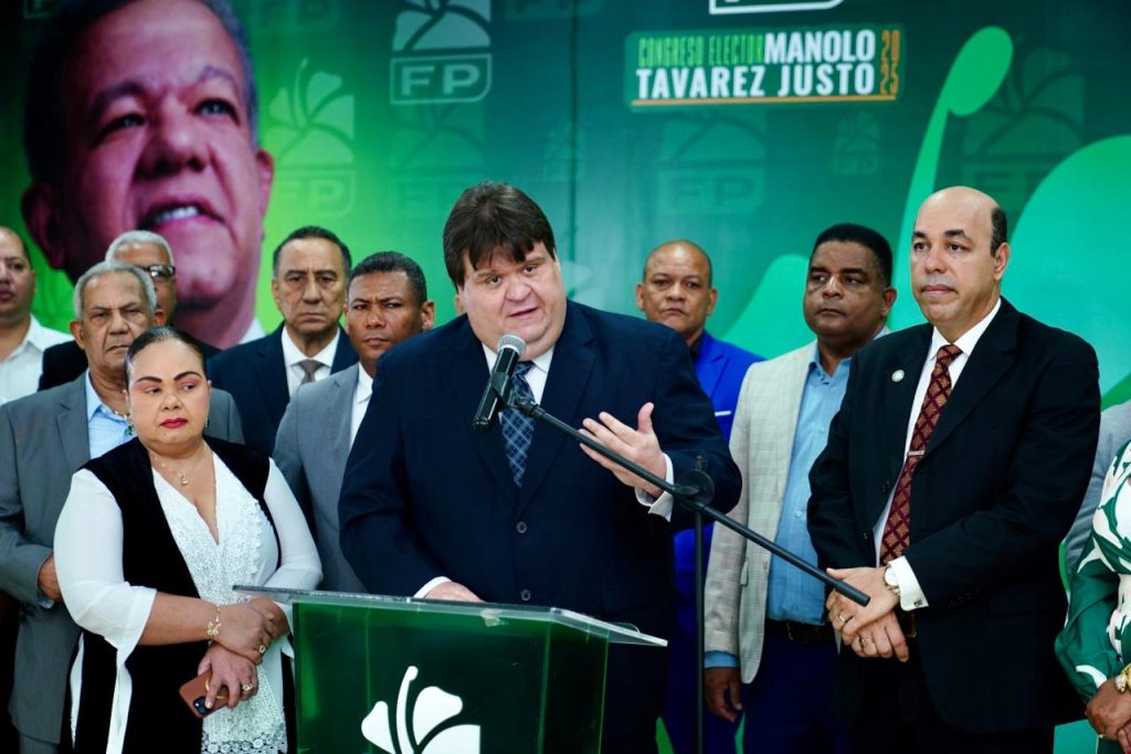 FP denuncia que PRM promueve ley que abre la puerta a pagos ilegales con fondos públicos