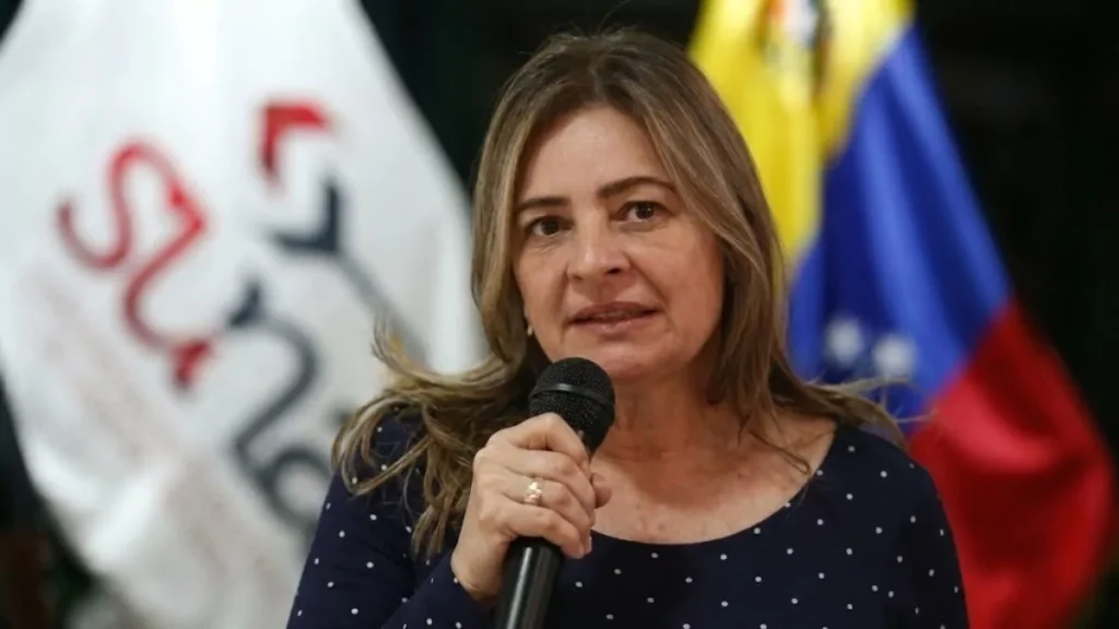 Delcy Rodríguez anuncia renuncia de presidenta del Banco Central de Venezuela