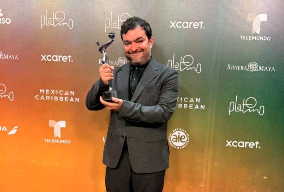 RD obtiene su primer Premio Platino con Olivia y Las Nubes