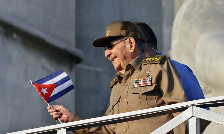 Trump evita comentar sobre investigación contra Raúl Castro e insiste en diálogo con Cuba