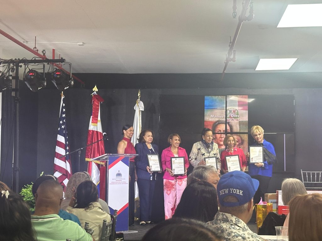 Instituto Duartiano de los Estados Unidos celebra en grande el Día de las Madres
