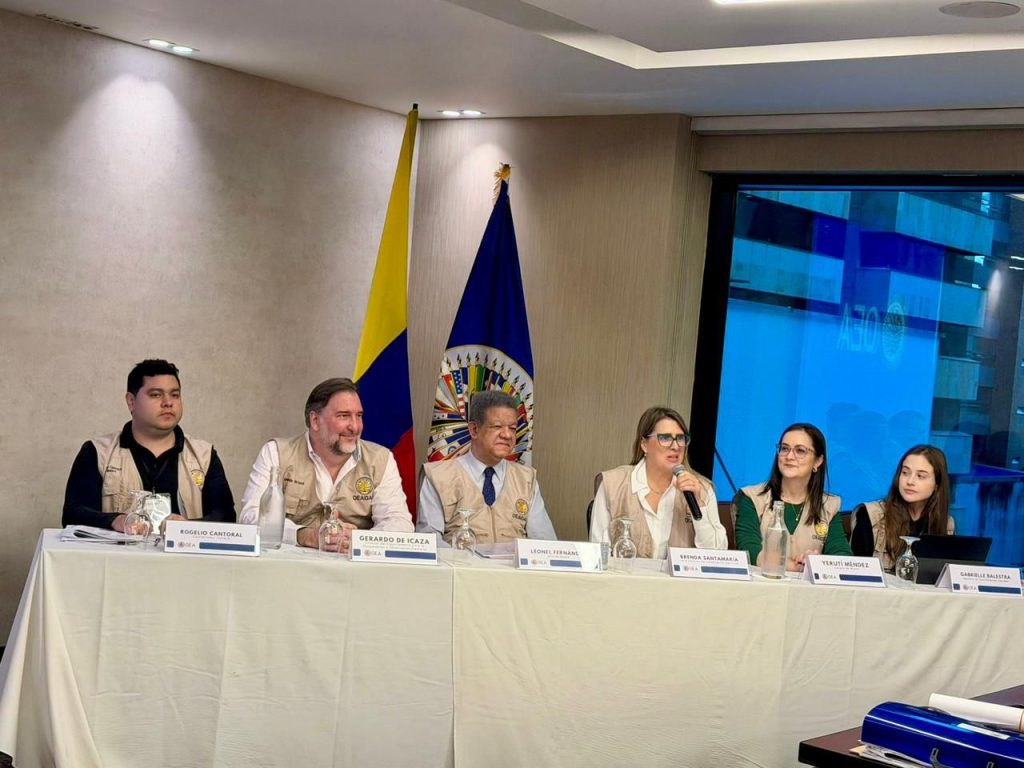 Leonel Fernández Lidera Misión de Observación Electoral de la OEA en Colombia