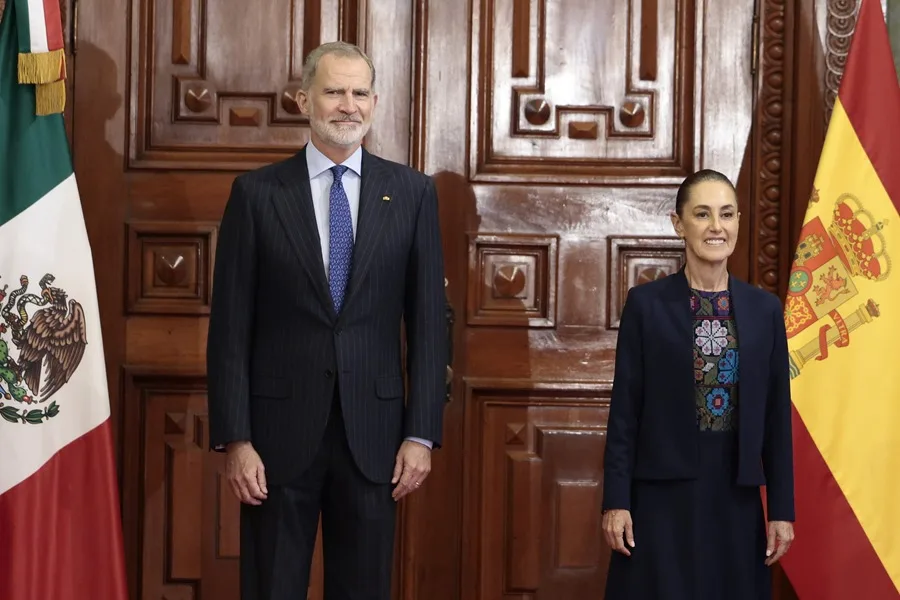 Sheinbaum recibe al rey Felipe VI en México para sellar la normalización de la relación