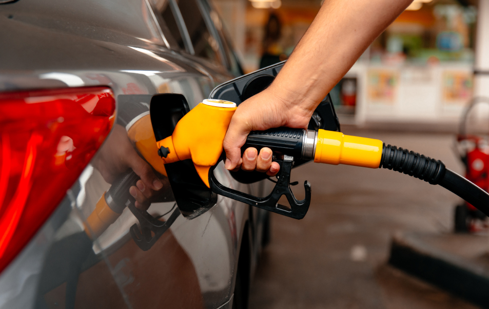 Gasolina premium sube RS$5 y ahora costará RD$358.10