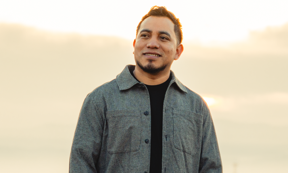 Adán Osorio presenta “Su Nombre”, nuevo sencillo junto a Gabe Cardenas de Elevation Worship en Español