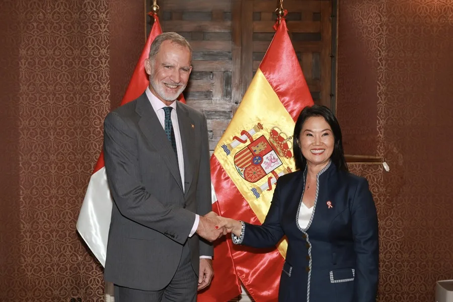 Rey de España se reúne con Keiko Fujimori y prometen a fortalecer la relación bilateral