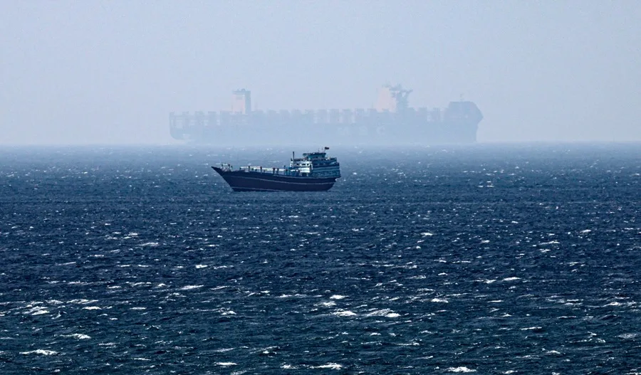 Trump restablecerá cerco naval a Irán y dice que cobrará un 20 % por proteger buques en Ormuz