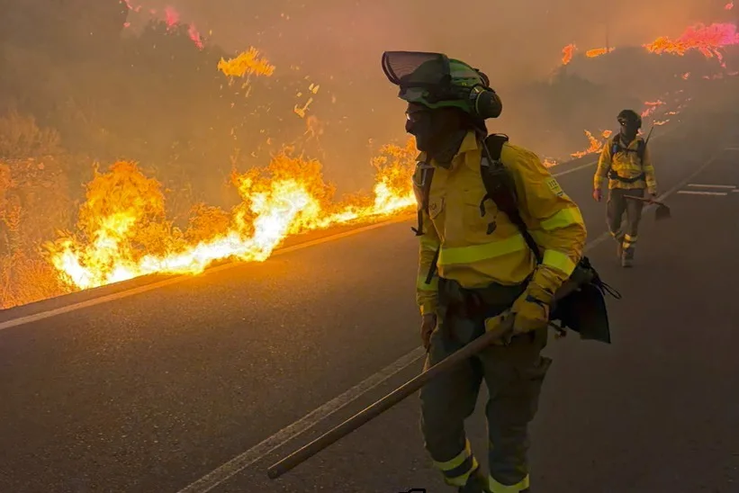 Incendio de Almería deja al menos once personas fallecidas y otras 19 sin localizar