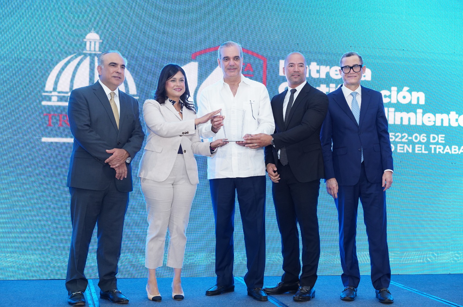Barrick Pueblo Viejo es reconocida por su excelencia en estándares de salud y seguridad en el trabajo