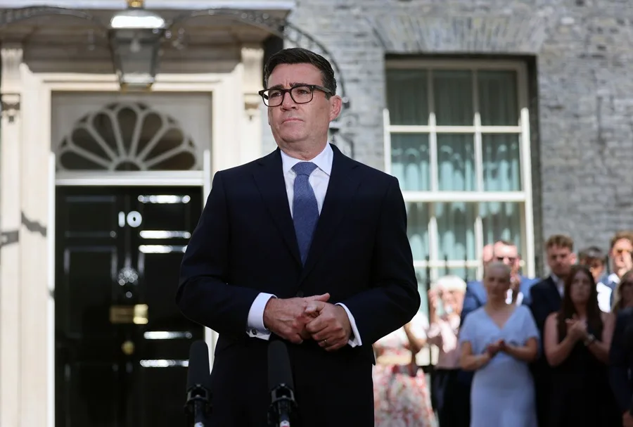 Trump habla con Burnham sobre petróleo y cooperación militar y dice que se reunirán pronto