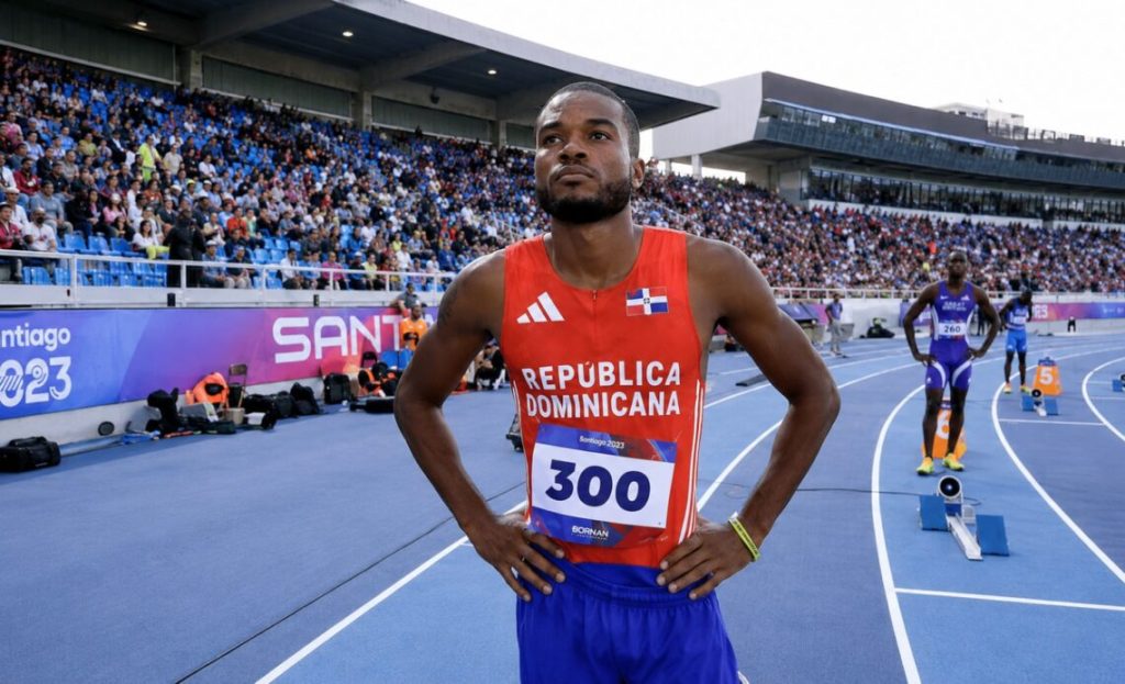 Gabriel Moronta se alza con el oro en los 400 metros planos masculino