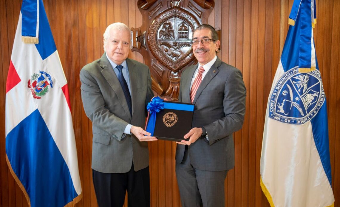 UASD y Embajada de Perú celebrarán conferencia-debate “Mario Vargas Llosa: a 90 años de su nacimiento”