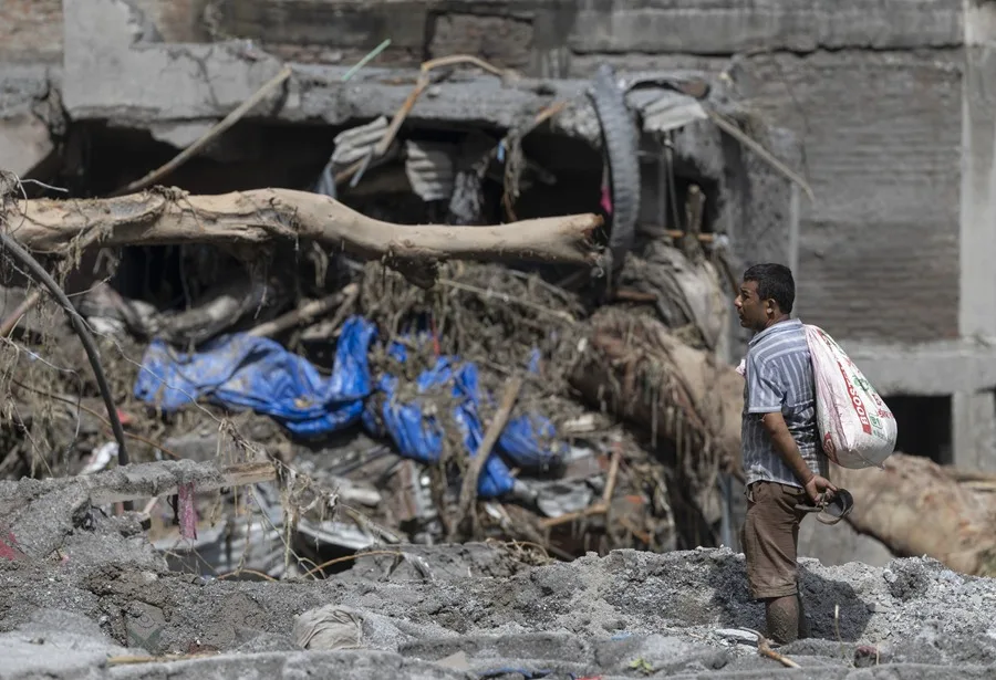 Nepal sube a 538 los fallecidos en la riada del miércoles
