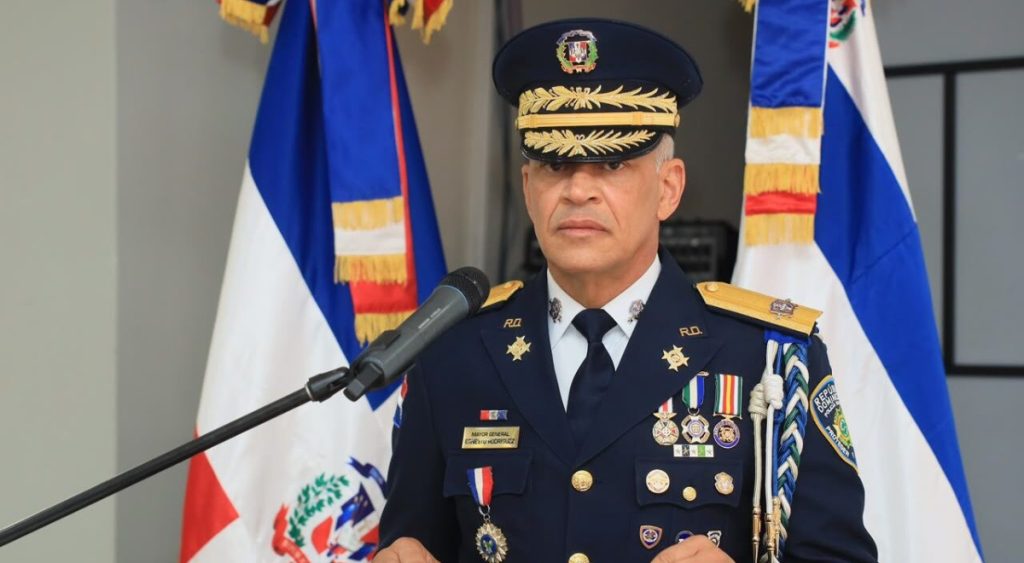 Nuevo director de la PN designa nuevos mandos en áreas clave