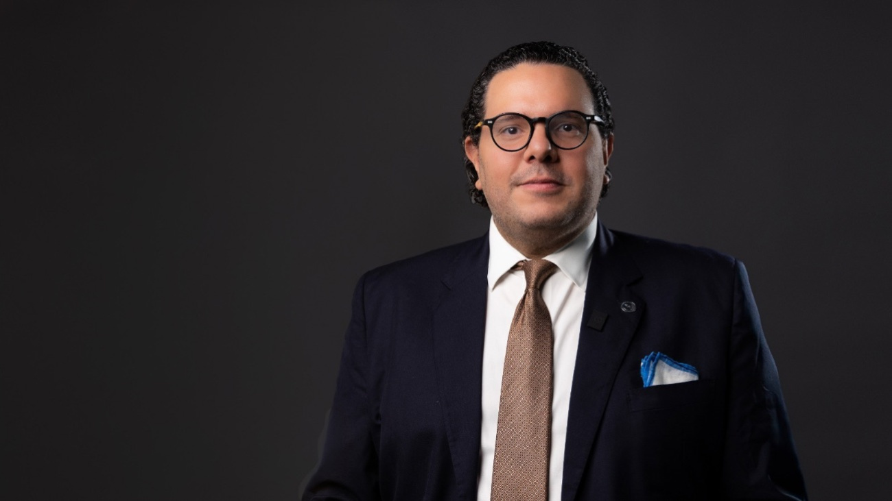 Presidente Abinader designa a Víctor Livio Cedeño Brea como superintendente de Bancos