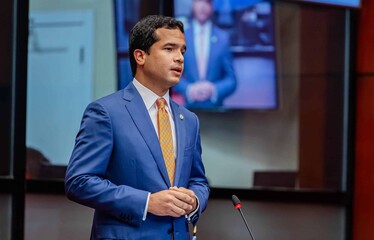 Omar Fernández dice no al creole en escuelas de RD