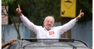 Análisis comparativo de la elección brasileña de 2026 y el triunfo estudiantil en Serbia el 25 de octubre de 2026