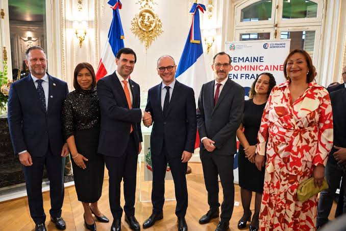 Roberto Ángel Salcedo encabeza la apertura de la Semana Dominicana en Francia